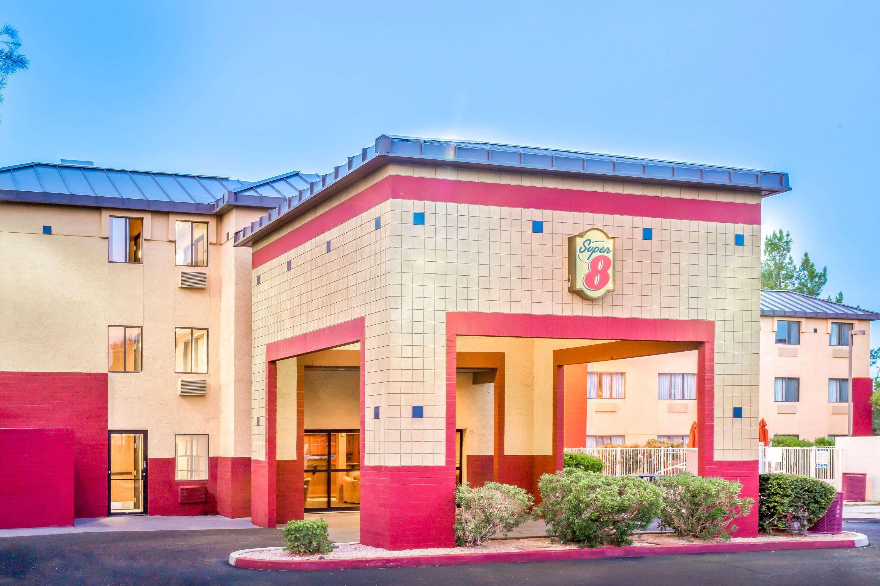 Super 8 By Wyndham Mesa Gilbert Hotel Eksteriør billede